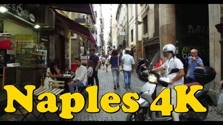 Da Piazza Garibaldi a San Gregorio Armeno: il Cuore di Napoli si illumina nelle festività